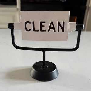 Hearth and hand clean/dirty sign